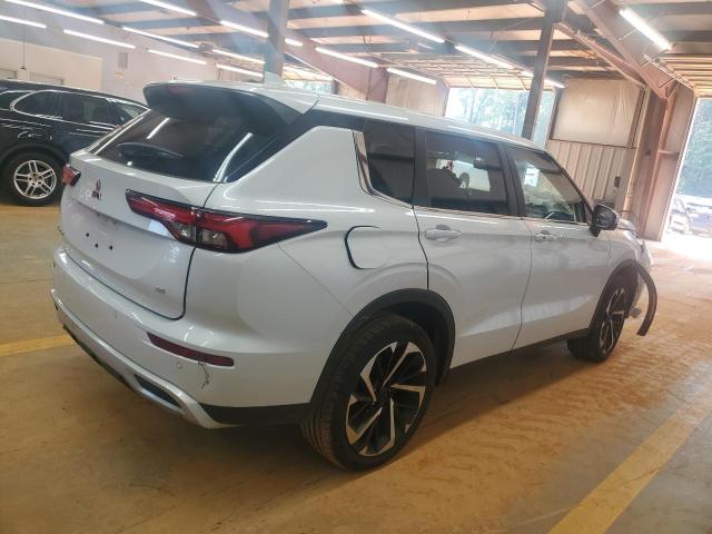 Photo 3 from auction – 2024 MITSUBISHI OUTLANDER with VIN JA4J3VA83RZ049449