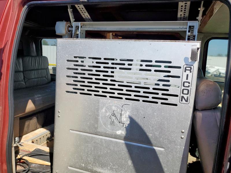 Photo 11 from auction – 1999 FORD ECONOLINE with VIN 1FDPE24L8XHA50555