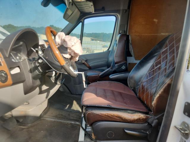 Photo 7 from auction – 2018 MERCEDES-BENZ SPRINTER 2 with VIN WD3PE8CD9JP613444
