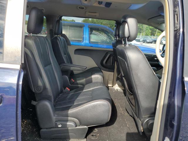 Photo 11 from auction – 2014 CHRYSLER TOWN & COU with VIN 2C4RC1BG7ER443905