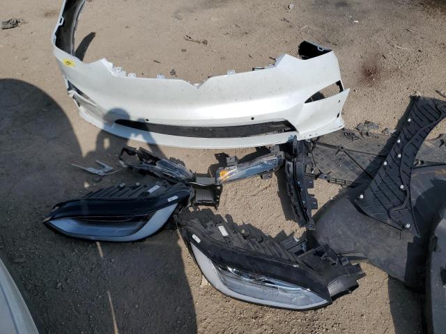 Photo 13 from auction – 2022 TESLA MODEL X with VIN 7SAXCBE50NF364856