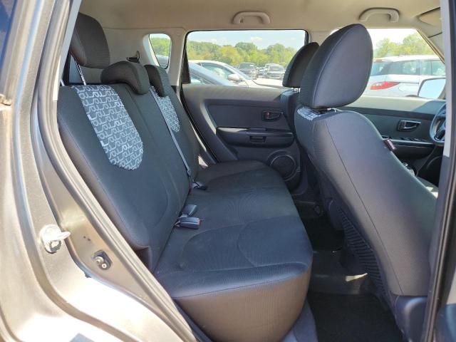 Photo 10 from auction – 2010 KIA SOUL + with VIN KNDJT2A28A7042044