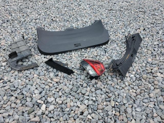 Photo 13 from auction – 2018 NISSAN ROGUE S with VIN KNMAT2MT8JP575211