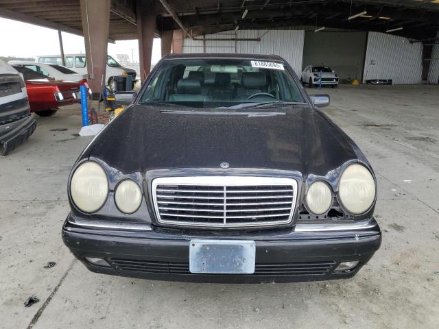 Photo 5 from auction – 1998 MERCEDES-BENZ E 320 with VIN WDBJF65F4WA603280