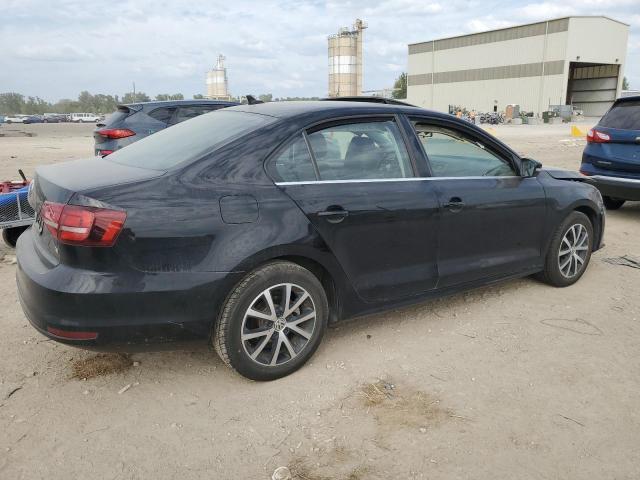 Photo 3 from auction – 2017 VOLKSWAGEN JETTA SE with VIN 3VWDB7AJ6HM368880