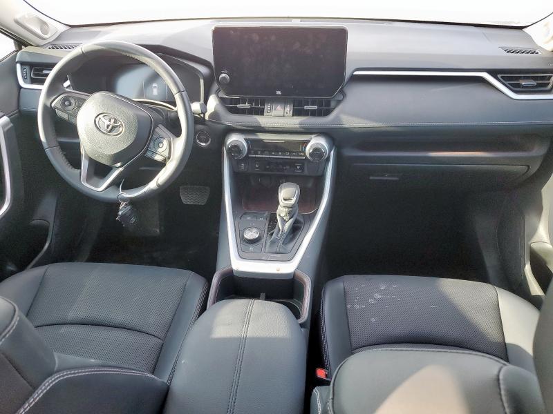 Photo 8 from auction – 2024 TOYOTA RAV4 LIMIT with VIN 2T3D6RFV2RW074360