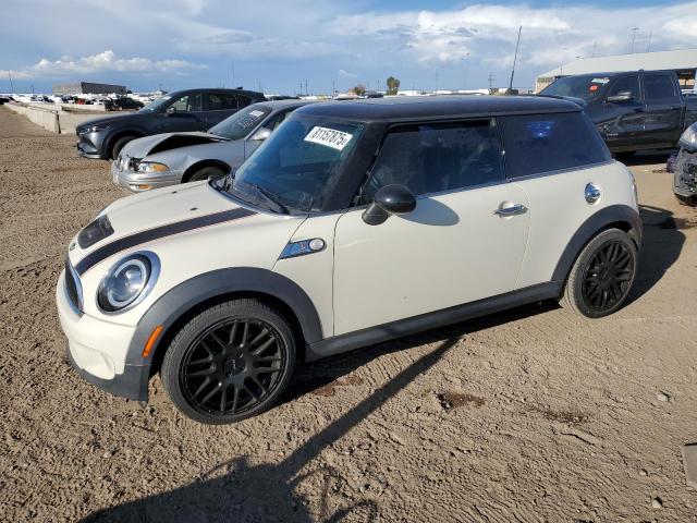 MINI COOPER S 2007 with VIN WMWMF73587TL84518 - Photo from auction