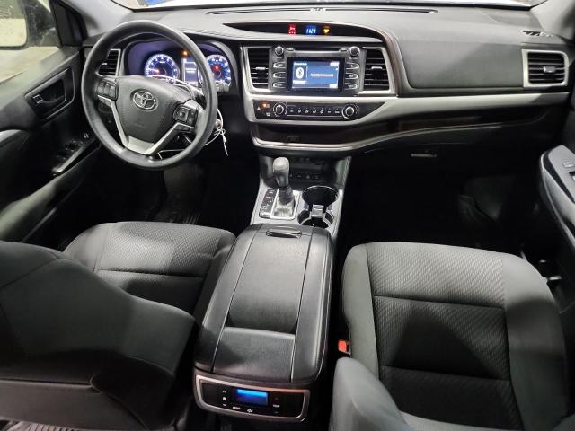 Photo 8 from auction – 2017 TOYOTA HIGHLANDER with VIN 5TDBZRFH5HS469027