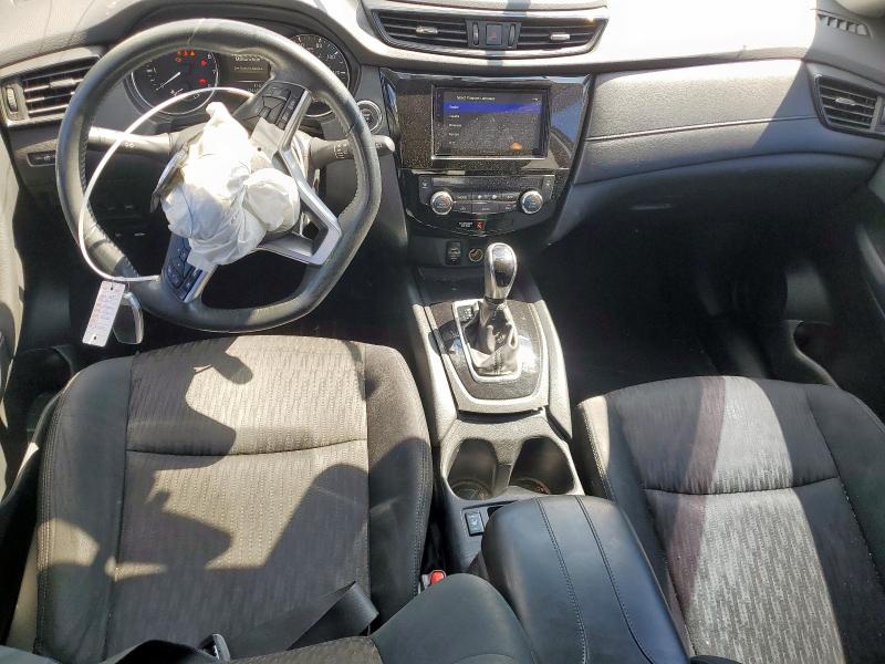 Photo 8 from auction – 2017 NISSAN ROGUE S with VIN 5N1AT2MT0HC762102