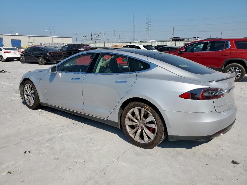 Photo 2 from auction – 2014 TESLA MODEL S with VIN 5YJSA1H1XEFP33237