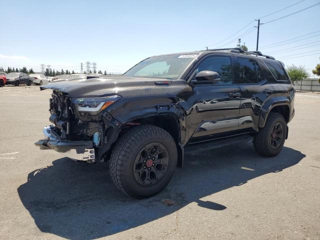 TOYOTA 4RUNNER LI 2025 with VIN JTEVB5BR0S5005483 - Photo from auction