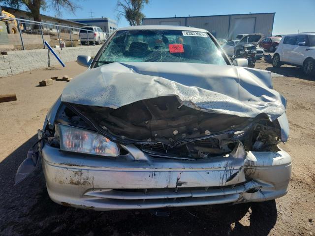 Photo 5 from auction – 2000 TOYOTA CAMRY CE with VIN 4T1BG22K0YU010347