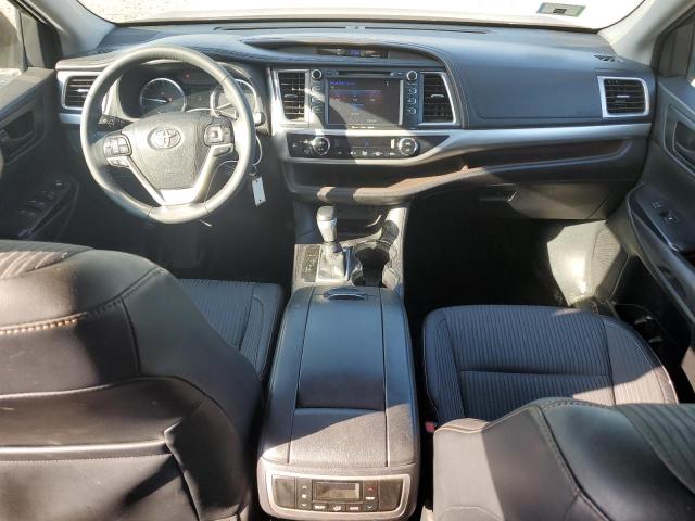 Photo 8 from auction – 2016 TOYOTA HIGHLANDER with VIN 5TDZKRFH7GS175727