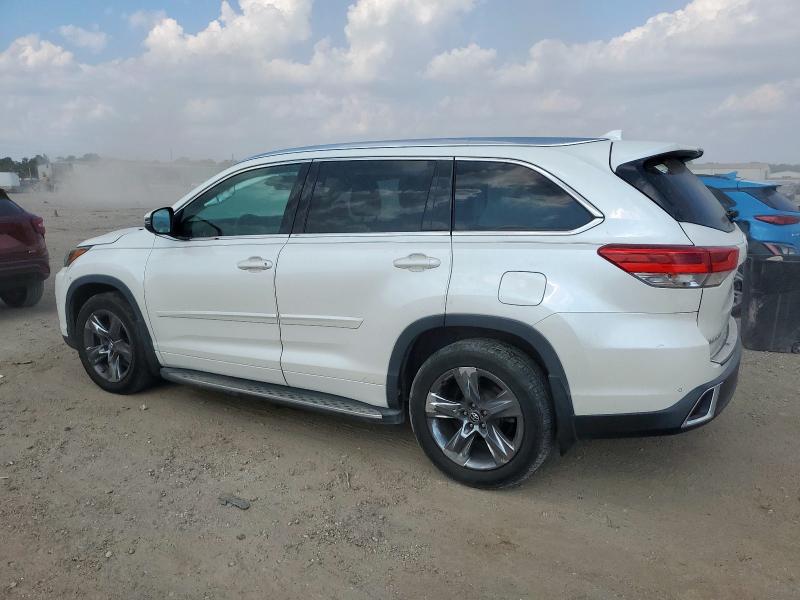 Photo 2 from auction – 2019 TOYOTA HIGHLANDER with VIN 5TDYZRFH7KS297438