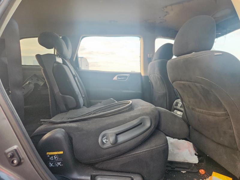 Photo 11 from auction – 2016 NISSAN PATHFINDER with VIN 5N1AR2MN7GC615323