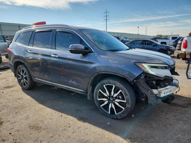 Photo 4 from auction – 2019 HONDA PILOT TOUR with VIN 5FNYF6H91KB006319