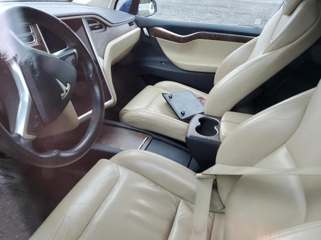 Photo 8 from auction – 2016 TESLA MODEL X with VIN 5YJXCBE27GF016672