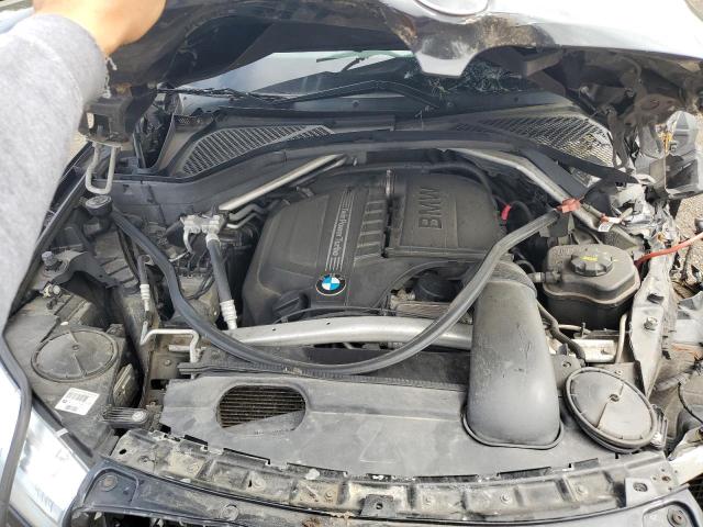 Photo 11 from auction – 2015 BMW X5 XDRIVE3 with VIN 5UXKR0C5XF0P18393