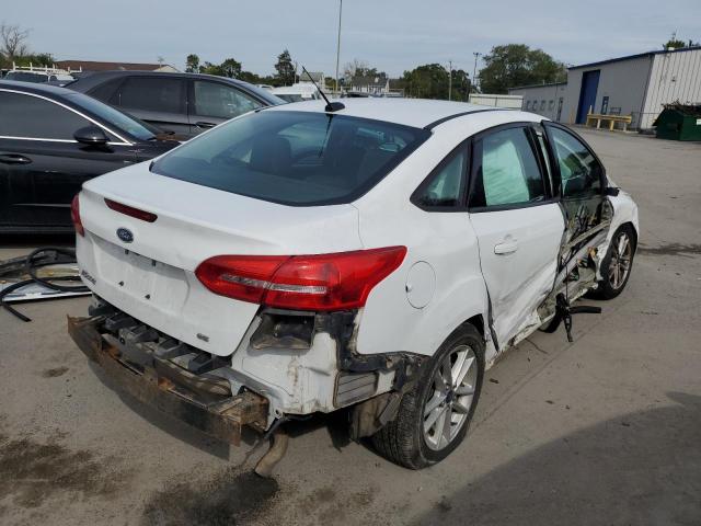 Photo 3 from auction – 2015 FORD FOCUS SE with VIN 1FADP3F24FL281692