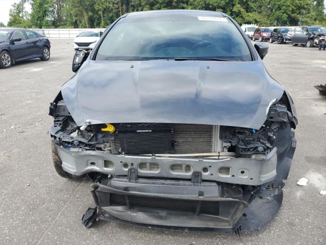 Photo 5 from auction – 2017 FORD FOCUS ST with VIN 1FADP3L96HL229338