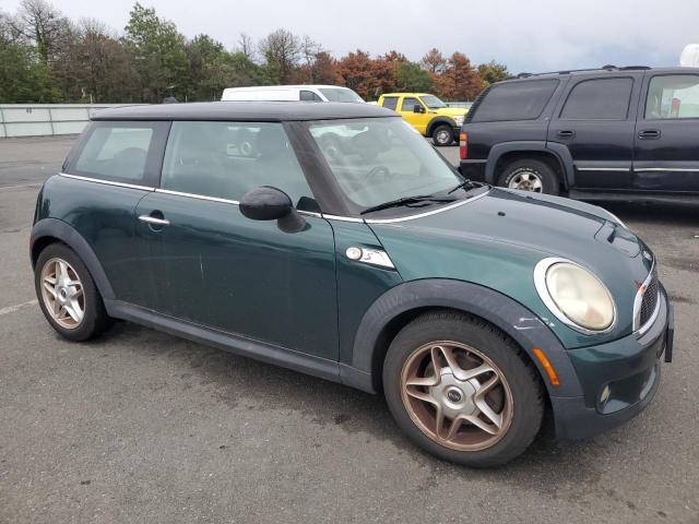 Photo 4 from auction – 2010 MINI COOPER S with VIN WMWMF7C53ATZ72754