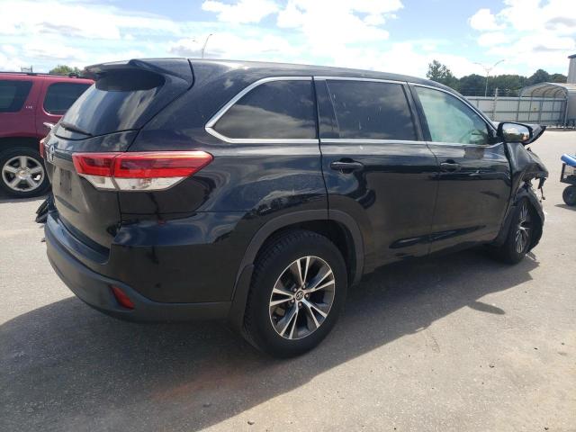 Photo 3 from auction – 2018 TOYOTA HIGHLANDER LE with VIN 5TDBZRFH4JS498296