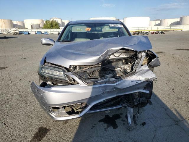 Photo 5 from auction – 2016 ACURA RDX with VIN 5J8TB3H32GL005847