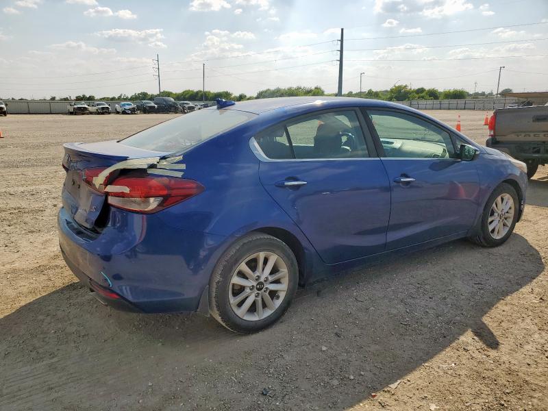 Photo 3 from auction – 2017 KIA FORTE LX with VIN 3KPFL4A75HE040176