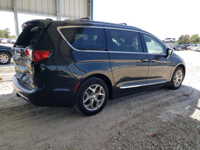 Photo 3 from auction – 2017 CHRYSLER PACIFICA L with VIN 2C4RC1GG2HR533606
