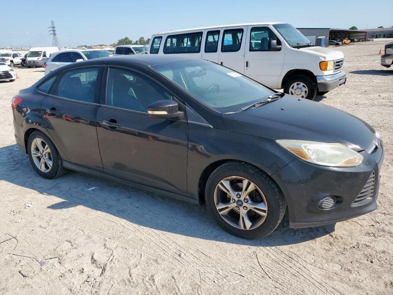 Photo 4 from auction – 2014 FORD FOCUS SE with VIN 1FADP3F23EL305561