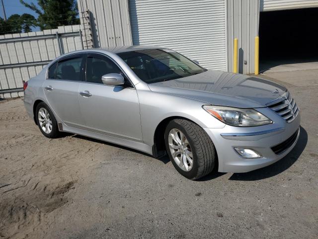 Photo 4 from auction – 2013 HYUNDAI GENESIS 3. with VIN KMHGC4DD0DU240167