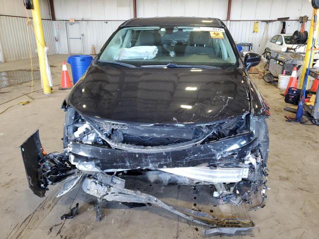 Photo 5 from auction – 2017 CHRYSLER PACIFICA T with VIN 2C4RC1BG8HR844691