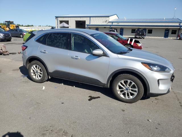 Photo 4 from auction – 2020 FORD ESCAPE SE with VIN 1FMCU9G61LUA64752