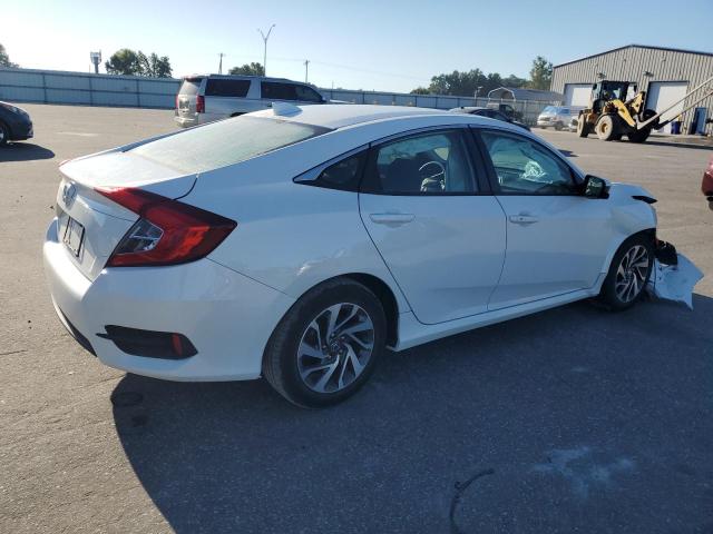 Photo 3 from auction – 2017 HONDA CIVIC EX with VIN 2HGFC2F77HH530248