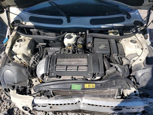 Photo 11 from auction – 2006 MINI COOPER S with VIN WMWRE33526TJ37611