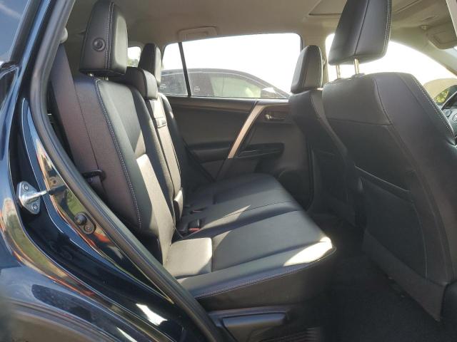 Photo 11 from auction – 2017 TOYOTA RAV4 HV LI with VIN JTMDJREV2HD125156