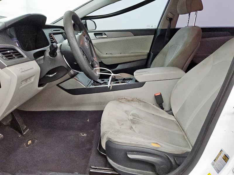 Photo 7 from auction – 2016 HYUNDAI SONATA SE with VIN 5NPE24AF6GH308197