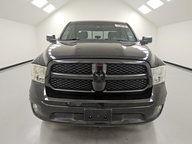 Photo 5 from auction – 2018 RAM 1500 SLT with VIN 1C6RR6LM0JS229645