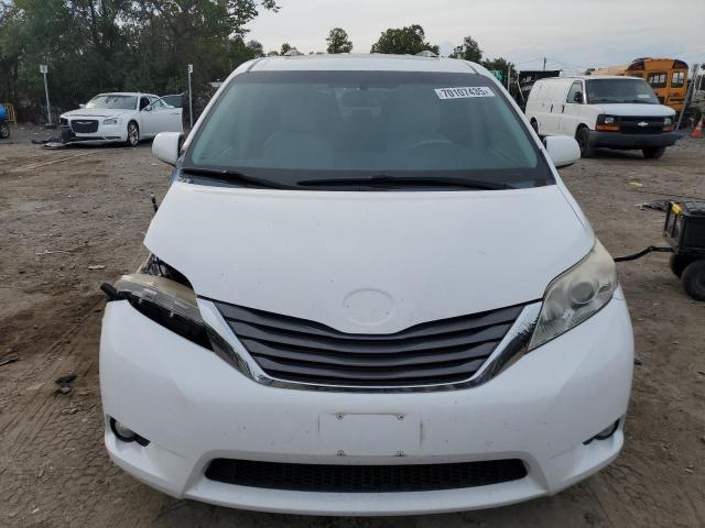 Photo 5 from auction – 2013 TOYOTA SIENNA XLE with VIN 5TDYK3DC6DS300583