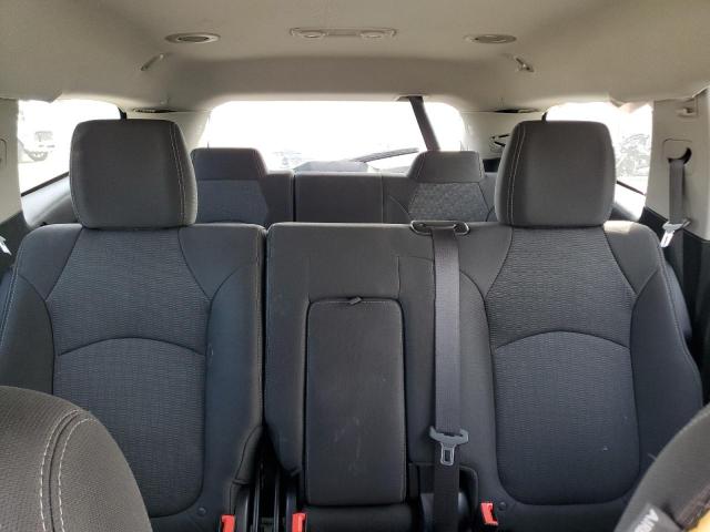 Photo 10 from auction – 2017 CHEVROLET TRAVERSE L with VIN 1GNKVGKD7HJ273162