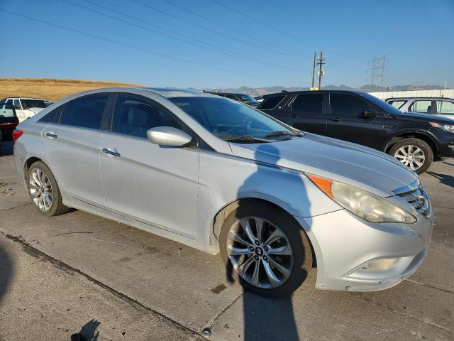 Photo 4 from auction – 2011 HYUNDAI SONATA SE with VIN 5NPEC4AC4BH054498
