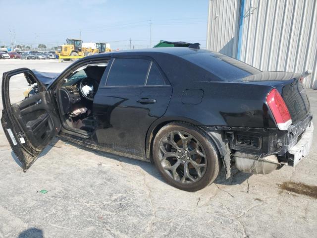 Photo 2 from auction – 2017 CHRYSLER 300 S with VIN 2C3CCABG0HH663360