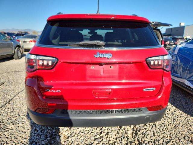 Photo 6 from auction – 2017 JEEP COMPASS LA with VIN 3C4NJDBB2HT657194