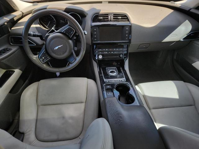 Фото 8 с аукциона – 2017 JAGUAR XE с VIN SAJAR4BG2HA965297