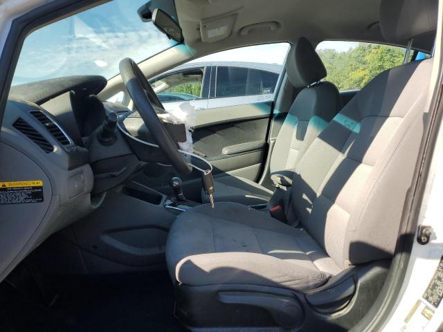 Photo 7 from auction – 2017 KIA FORTE LX with VIN 3KPFK4A70HE083214