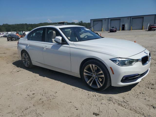 Photo 4 from auction – 2018 BMW 330 XI with VIN WBA8D9G55JNU68675