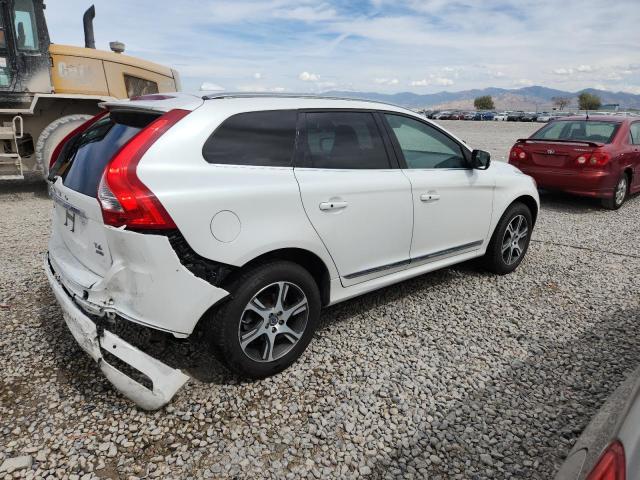 Photo 3 from auction – 2015 VOLVO XC60 T6 PL with VIN YV4902RD0F2588744
