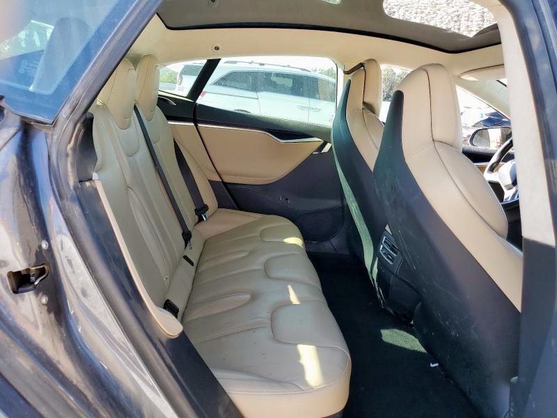 Photo 10 from auction – 2017 TESLA MODEL S with VIN 5YJSA1E26HF199736