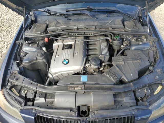 Photo 11 from auction – 2006 BMW 330 I with VIN WBAVB33516PS11861