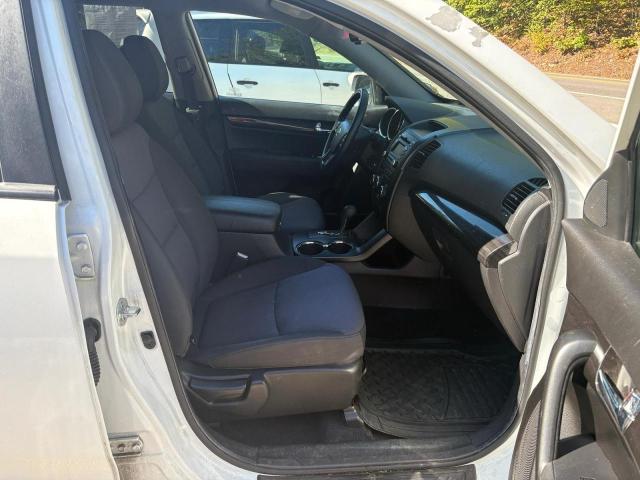 Photo 5 from auction – 2012 KIA SORENTO BA with VIN 5XYKT3A60CG269182